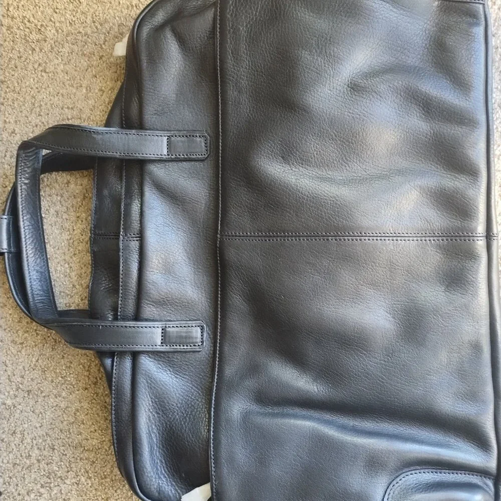 NWT Luxury Classic Black SADDLE LEATHER Carry-On Weekender Travel Duffle Bag 19